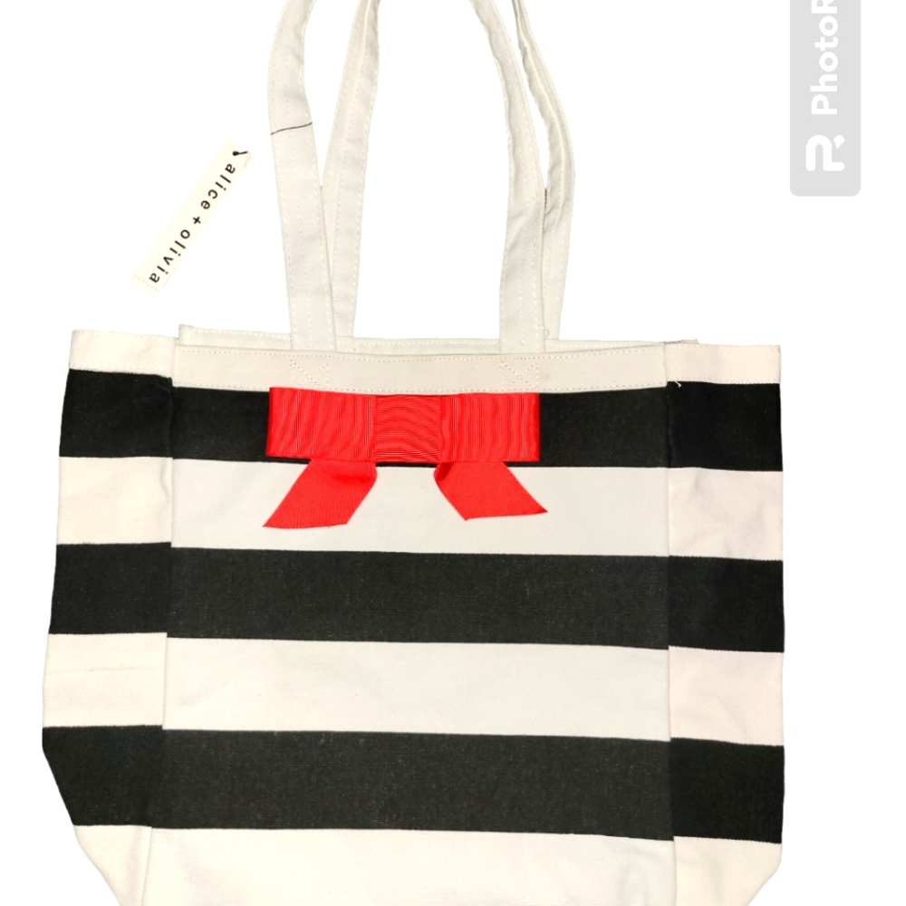 Alice & Olivia Striped Summer Beach Tote - NWT.